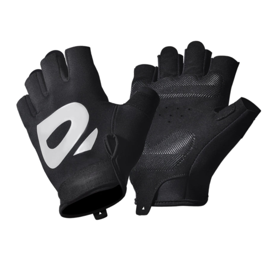 Custom fingerless gym gloves for private-label fitness brands